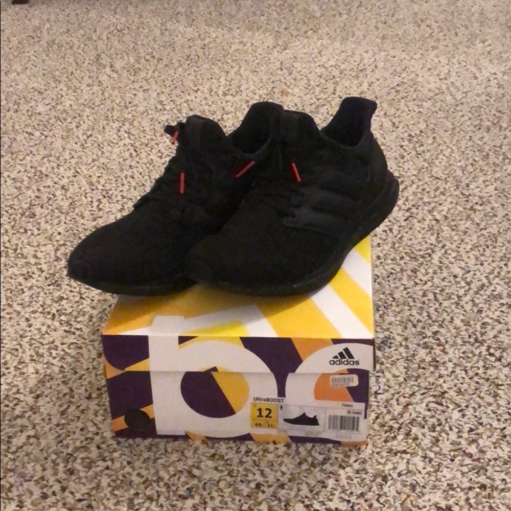 Adidas Ultraboost 4.0 Triple Black